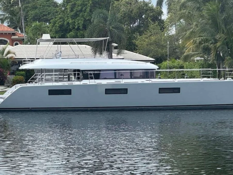 Lagoon LONDON SKY charter bareboat or skippered in  Bahamas