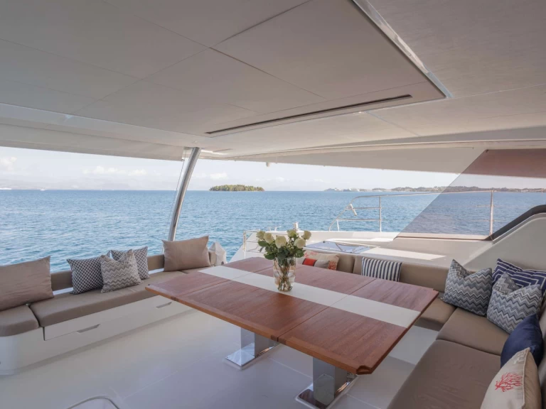 Luxury Yacht to hire Corfu at the best price