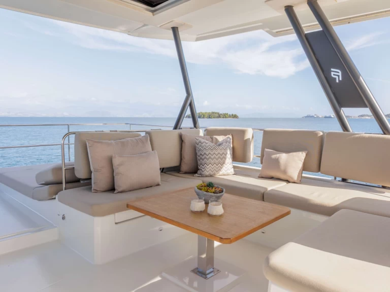 Hire Luxury Yacht Fountaine Pajot with a boat licence