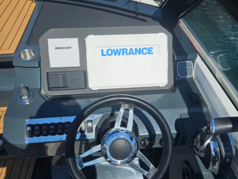 Hire Motorboat with or without skipper Parker Propriano