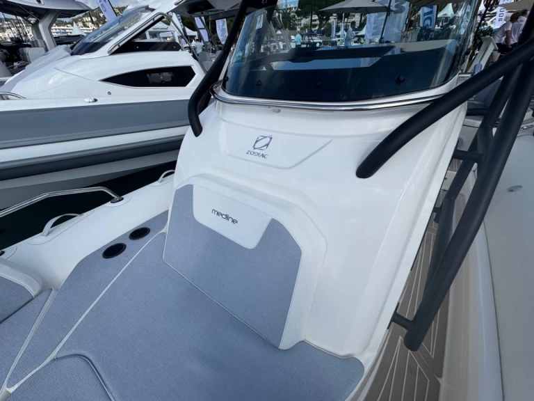 Zodiac Medline 9 charter bareboat or skippered in  Propriano