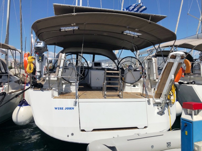 Hire a Jeanneau Jeanneau 54 Neo Klima