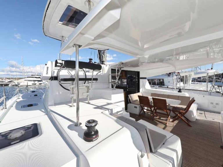 Catamaran to hire Murter-Kornati at the best price