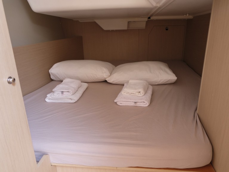 Hire Sailboat with or without skipper Bénéteau Fethiye