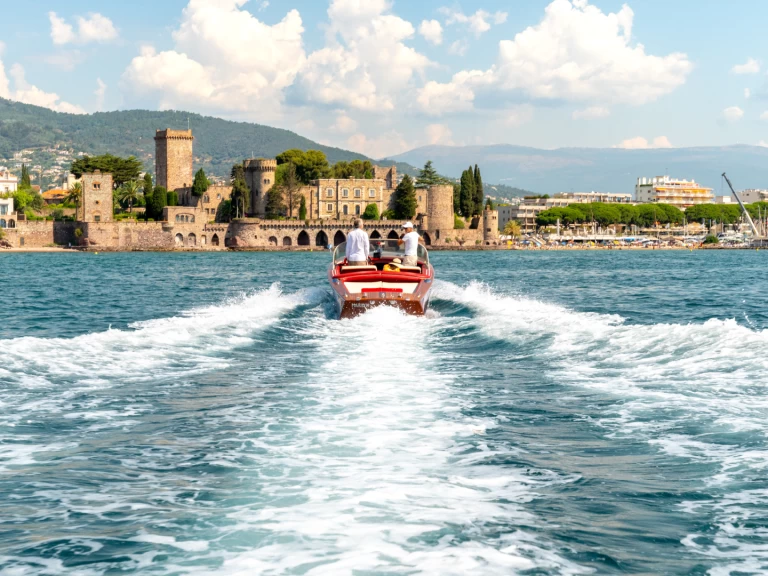 Hire a Guido Abbate Eden Rock Cannes