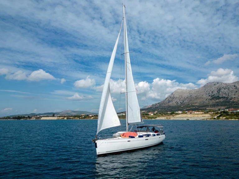 Hire a Bénéteau Oceanis 54 Pálairos