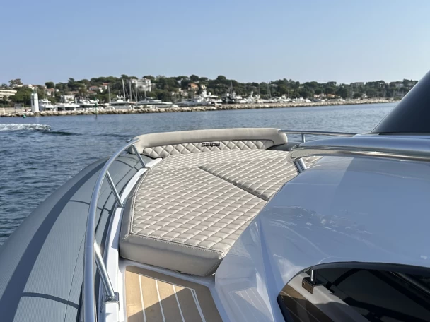 Hire RIB Salpa with a boat licence