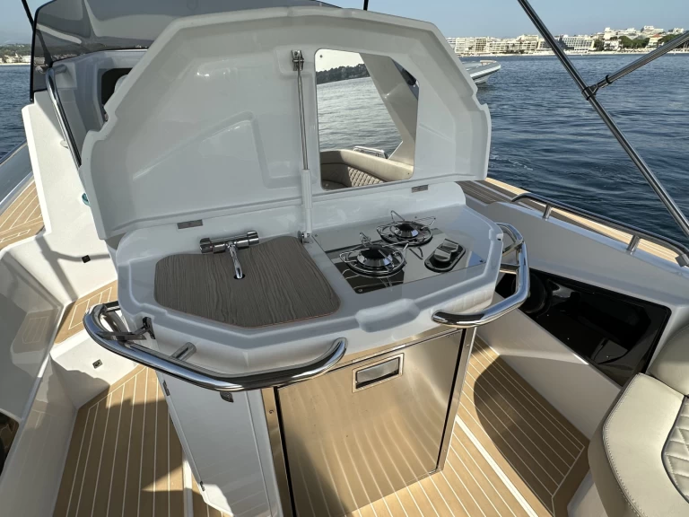 Salpa salpa 33 charter bareboat or skippered in  Juan-les-Pins