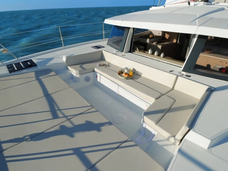 Bali Bali 4.1 (watermaker / inverter) charter bareboat or skippered in  Cannigione