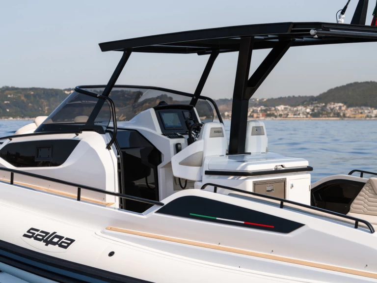 Yacht charter Juan-les-Pins - Salpa Salpa Soleil 40 on SamBoat