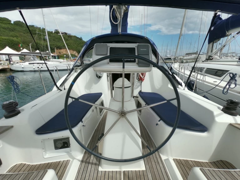 Sailboat hire in Olbia - Jeanneau Sun Odyssey 36i Performance