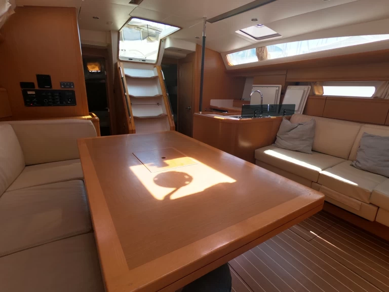 Hire Sailboat with or without skipper Jeanneau Olbia