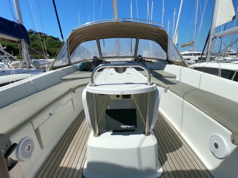 Yacht charter Olbia - Jeanneau JEANNEAU YACHT 53 on SamBoat