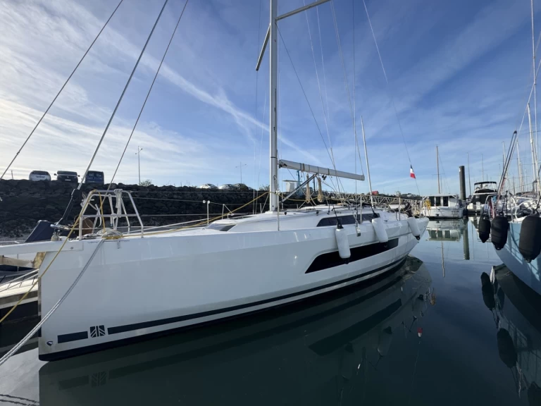 Hire Sailboat Dufour with a boat licence