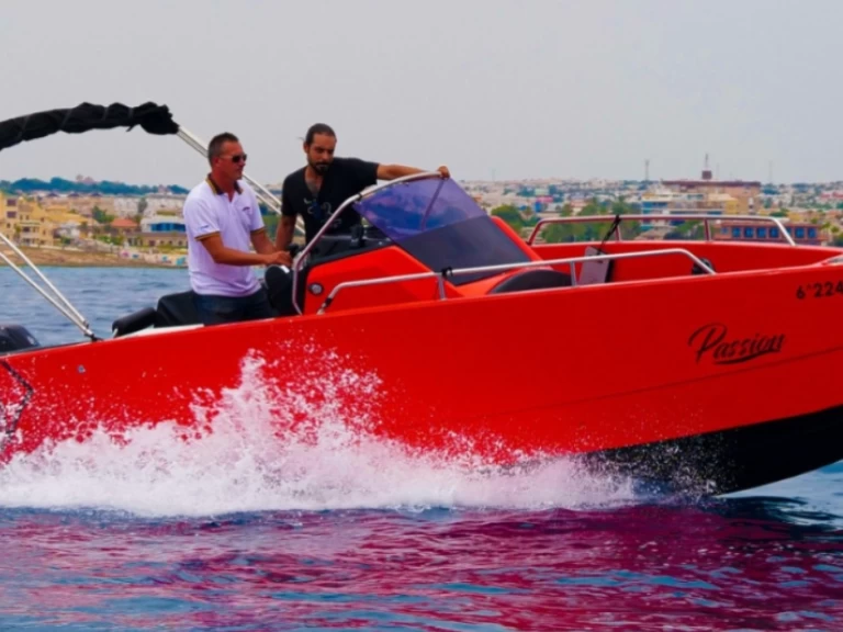 Motorboat to hire Alicante at the best price
