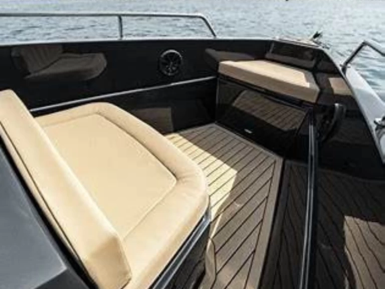 Nuva Nuva M6 Open charter bareboat or skippered in  Alicante