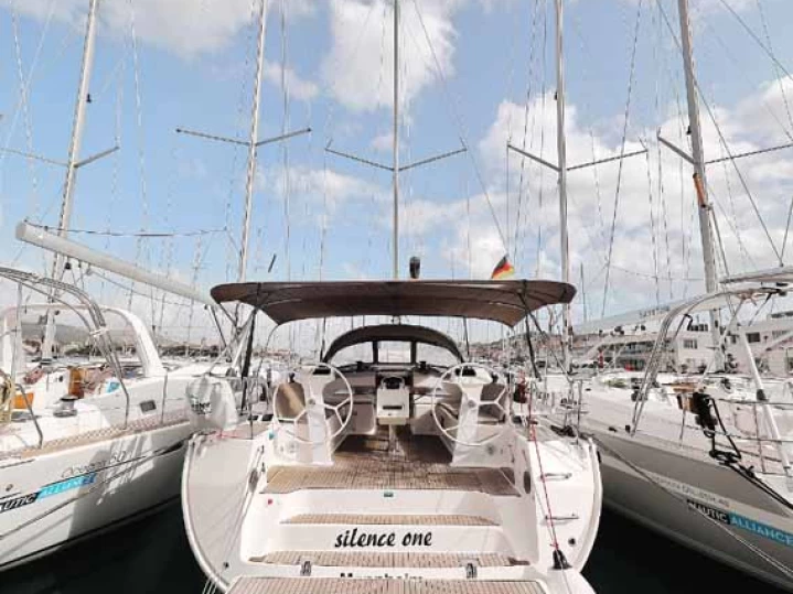 Hire Sailboat with or without skipper Bavaria Palma de Mallorca