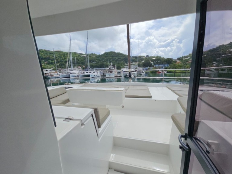 Catamaran to hire Saint George's at the best price