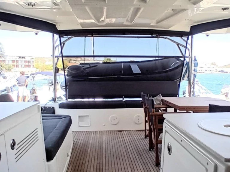 Catamaran hire in Skiathos - Lagoon Lagoon 46