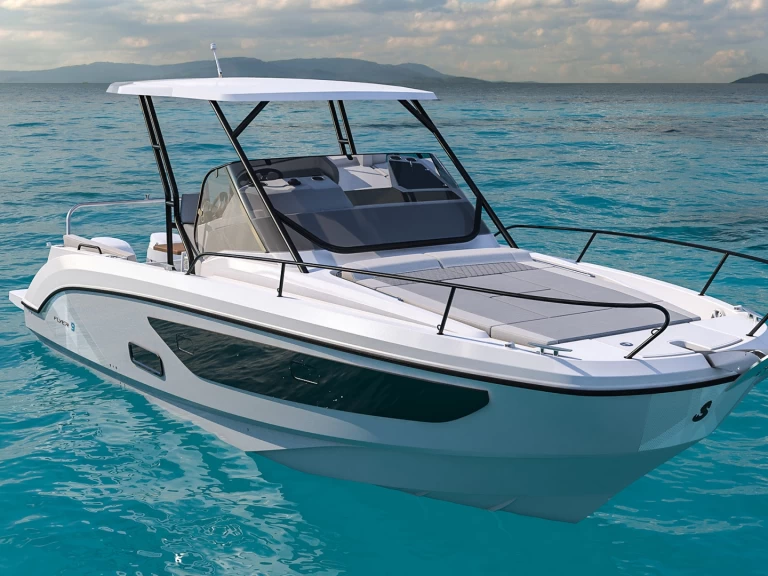 Bénéteau Flyer 9 sundeck pilot edition charter bareboat or skippered in  Saint-Raphaël