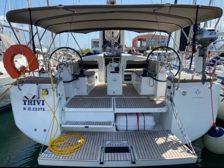 Sailboat to hire Rhodes (City) at the best price