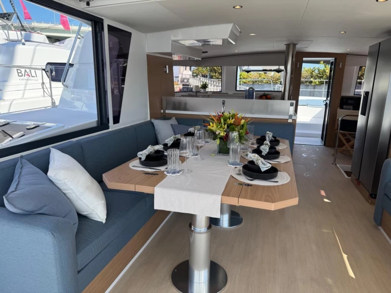 Charter a Bali Bali 4.6 in Marsh Harbour on Samboat