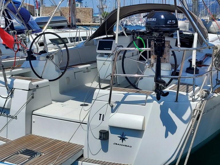 Charter a Jeanneau Sun Odyssey 439 in Toulon on Samboat