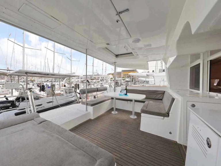 Lagoon Lagoon 450 F charter bareboat or skippered in  Murter-Kornati