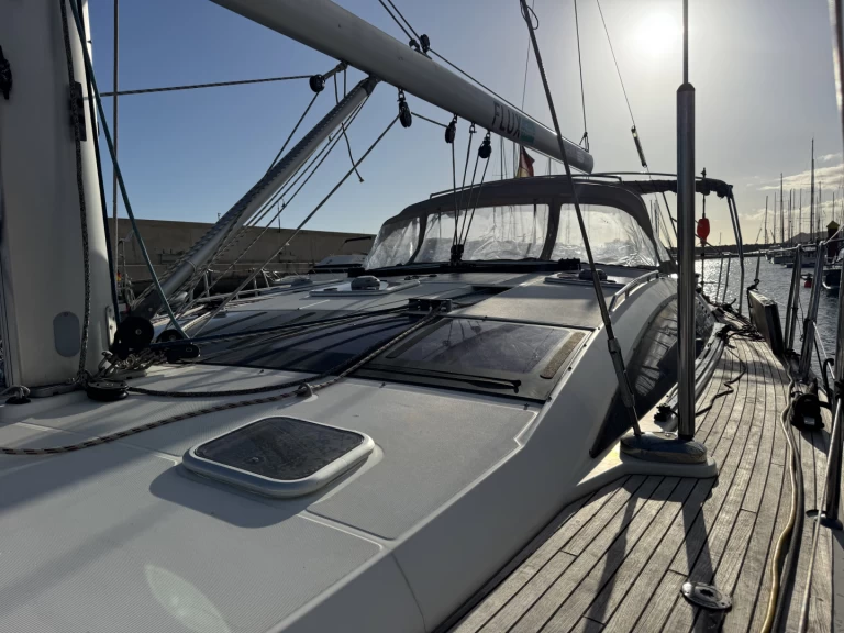 Sailboat hire in Palma de Mallorca - Jeanneau Jeanneau 53