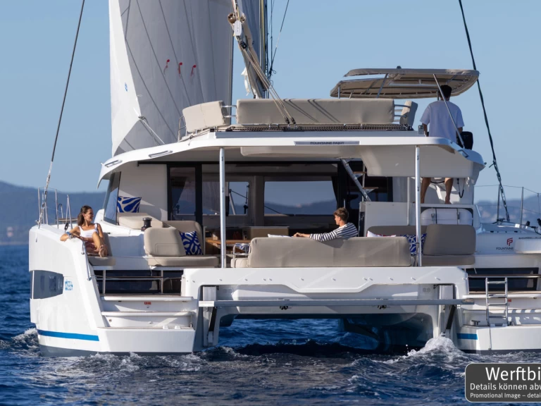 Catamaran hire in Palma de Mallorca - Fountaine Pajot Fountaine Pajot FP 44 Maestro - 3 cab.