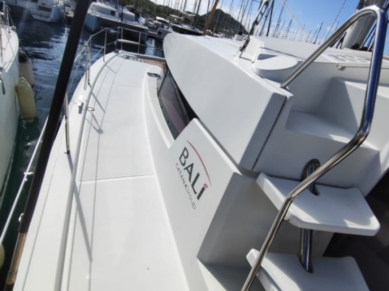 Catamaran hire in Le Marin - Bali Bali 4.0