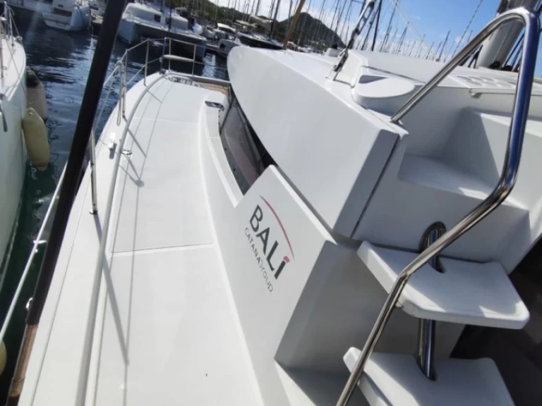Catamaran hire in Le Marin - Bali Bali 4.0