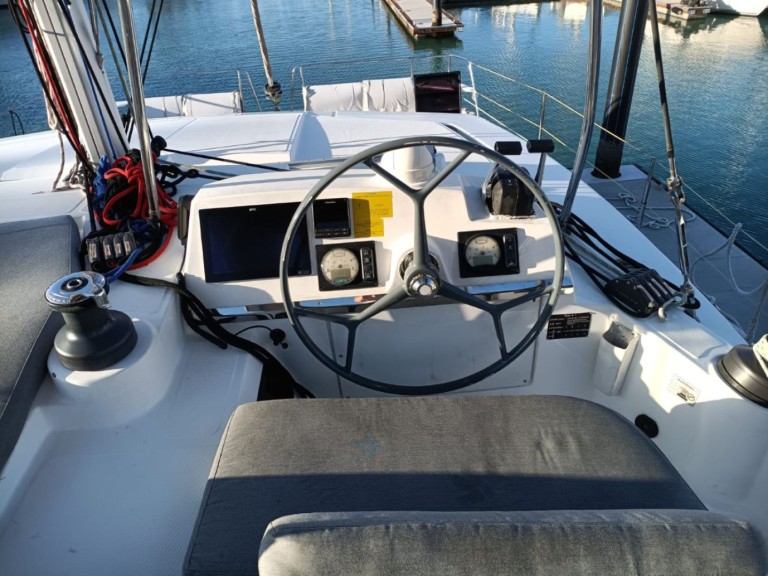 Hire Catamaran with or without skipper Bali La Paz