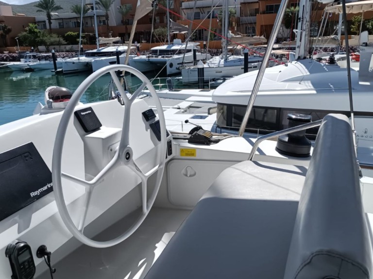 Hire Catamaran with or without skipper Bali La Paz