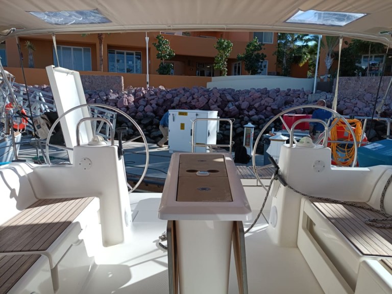 Yacht hire La Paz cheap Dufour 460 Grand Large