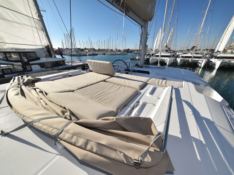 Charter a Lagoon Lagoon 46 in Rogoznica on Samboat