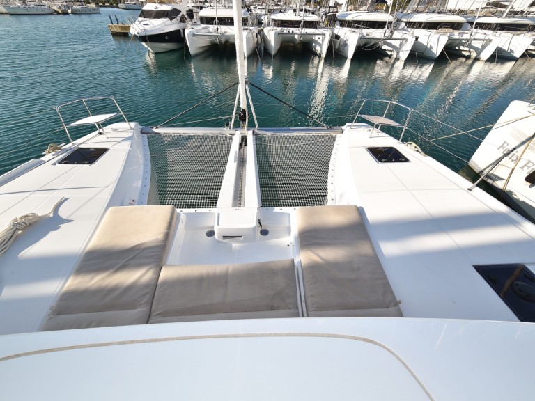 Hire Catamaran with or without skipper Lagoon Rogoznica