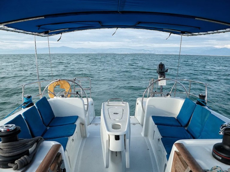 Sailboat hire in Préveza - Bénéteau Cyclades 43.4