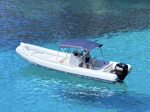 Hire RIB COSRARICA with a boat licence
