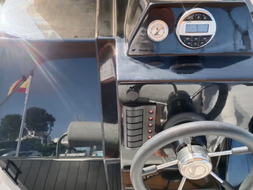 Motorboat hire in Cala d'Or - MAK BOATS CATTLEYA X6