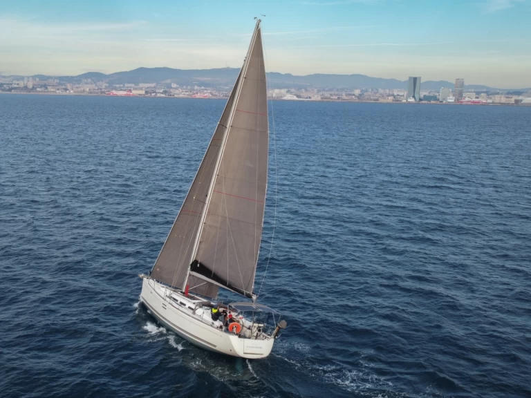 Hire Sailboat Dufour with a boat licence