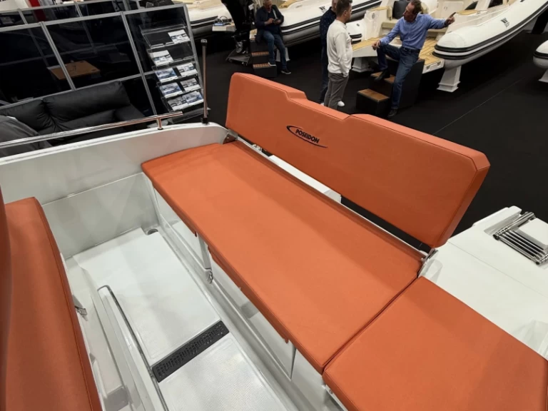 Motorboat hire in Trogir - Poseidon Blu Water 210