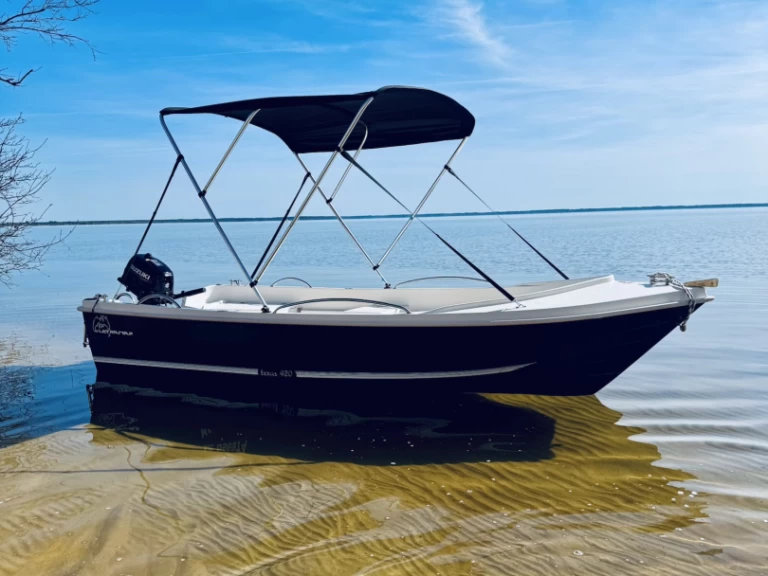 Yacht hire Cazaux cheap Texas 420