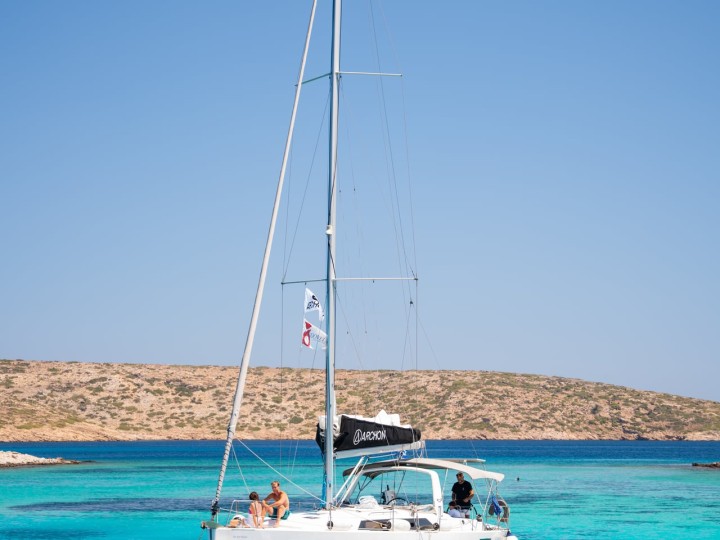 Charter a Bénéteau Oceanis 41.1 in Kos on Samboat