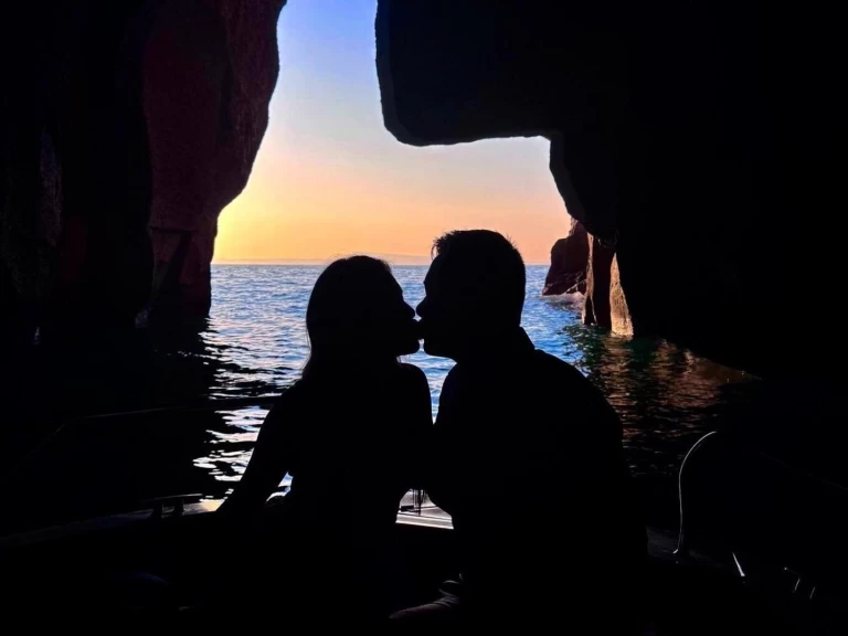 Yacht hire Sorrento cheap Barqa Q20