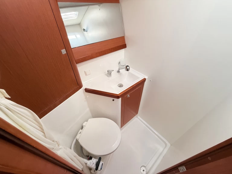 Yacht charter Sukošan - Bénéteau Oceanis 48 on SamBoat