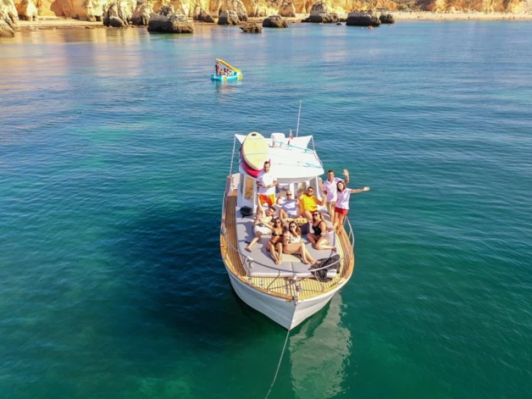 Motorboat hire in Marina de Portimão - Ribera 980