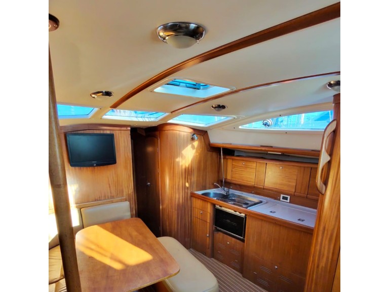 Delphia Delphia 40 charter bareboat or skippered in  Punta Ala