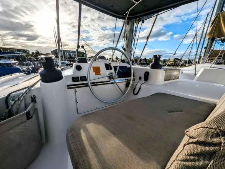 Bali Bali 4.4 charter bareboat or skippered in  Nassau