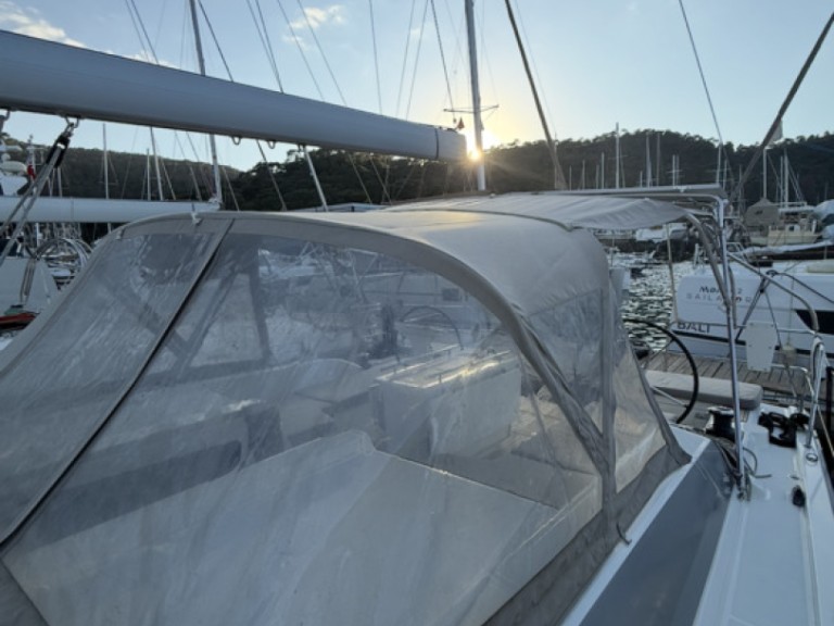 Hire Sailboat with or without skipper Bénéteau Göcek
